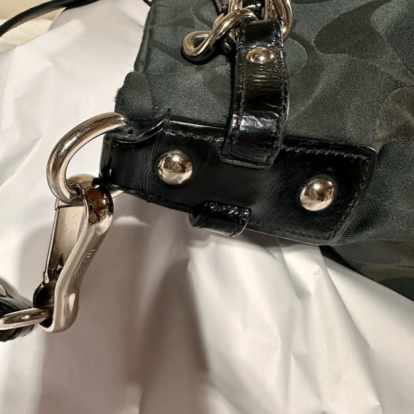 Coach Black Hobo Bag. - Picture 5 of 11